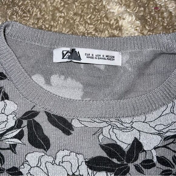Zara size  S sweater like new - Picture 3 of 7